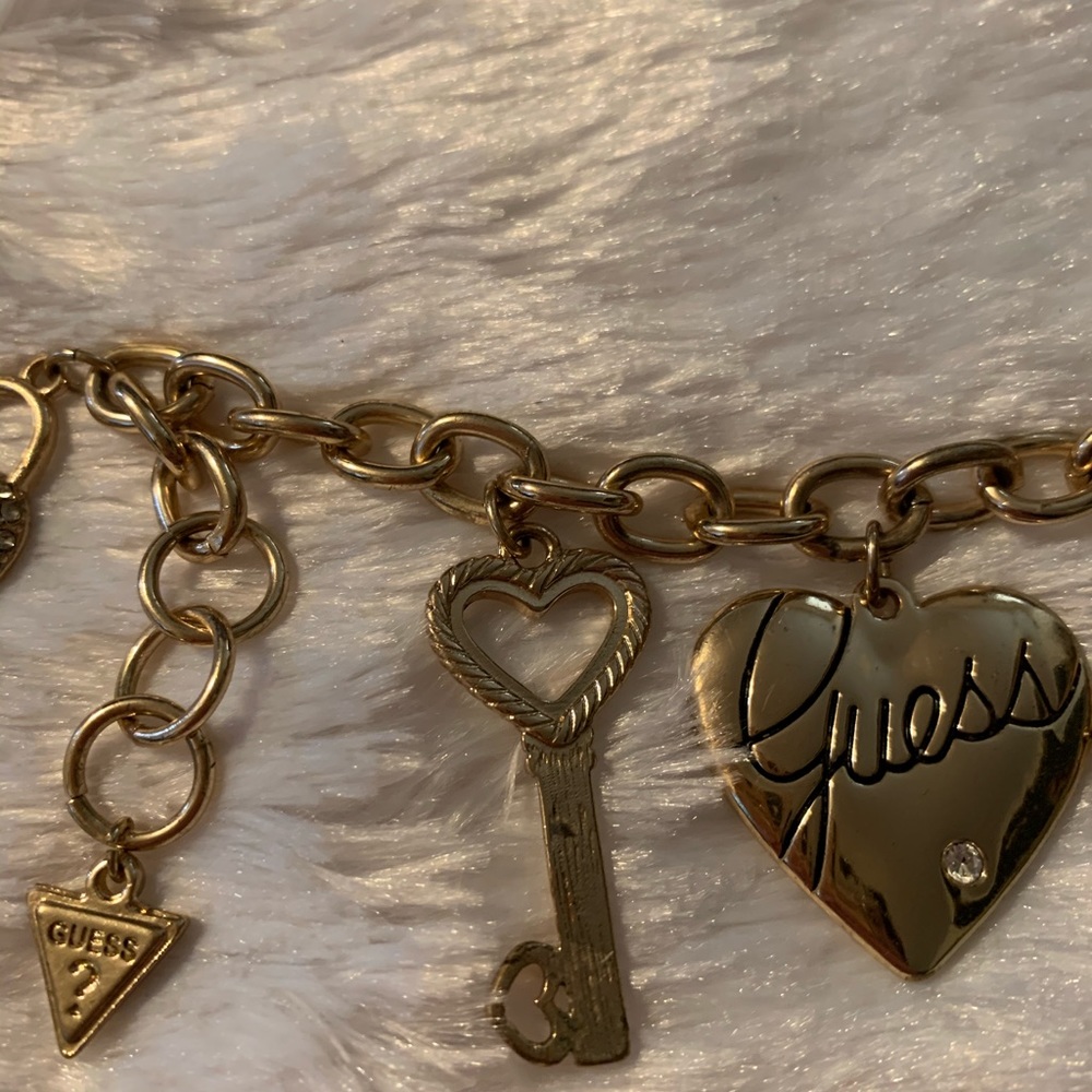 Guess Link & Charm Bracelet - Picture 3 of 4